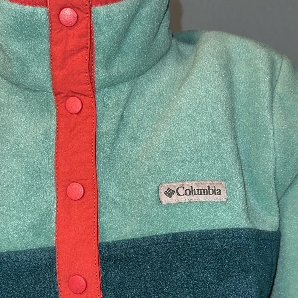 Columbia Sweater